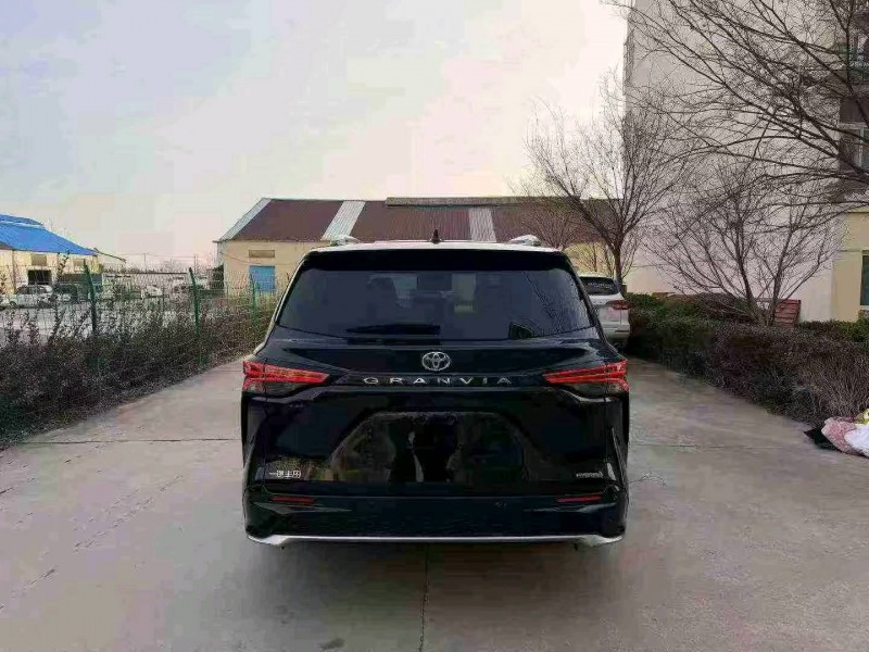 徐州23年丰田格瑞维亚8