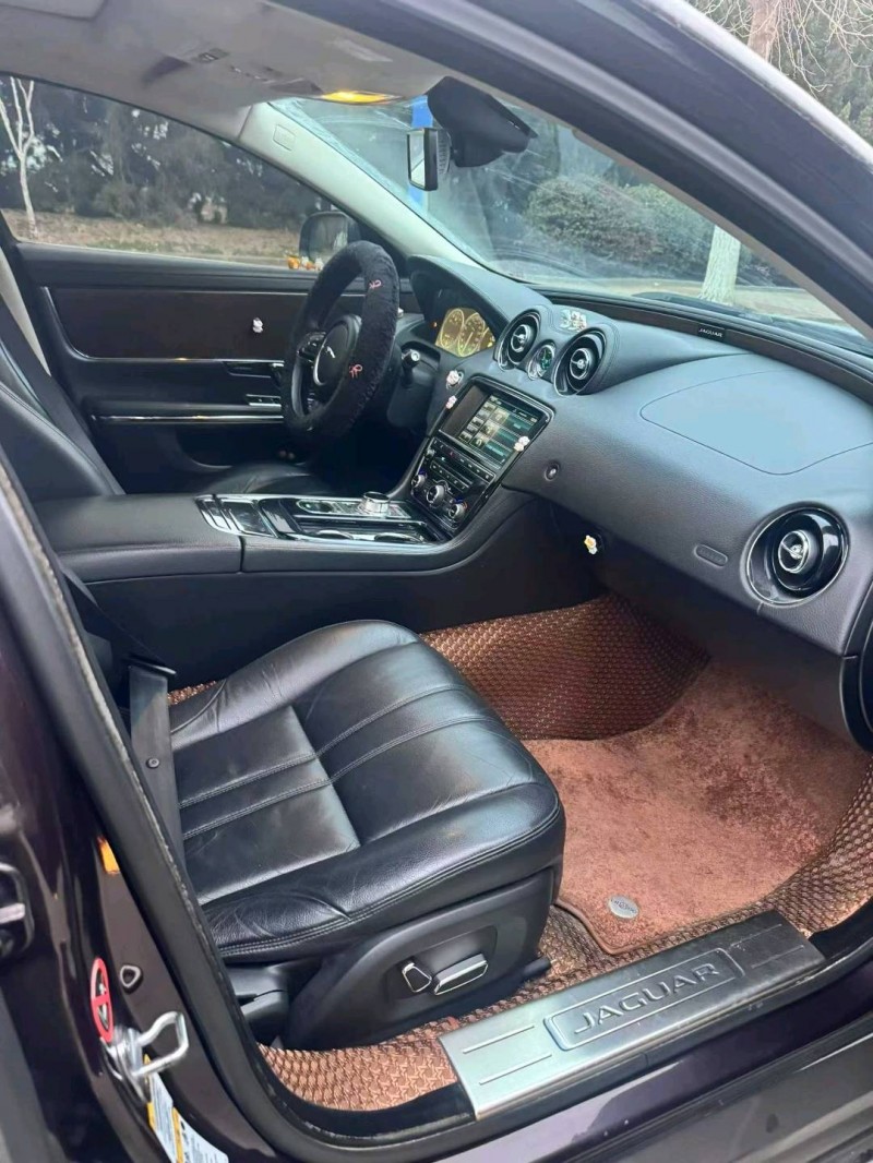 潍坊15年捷豹XJL7