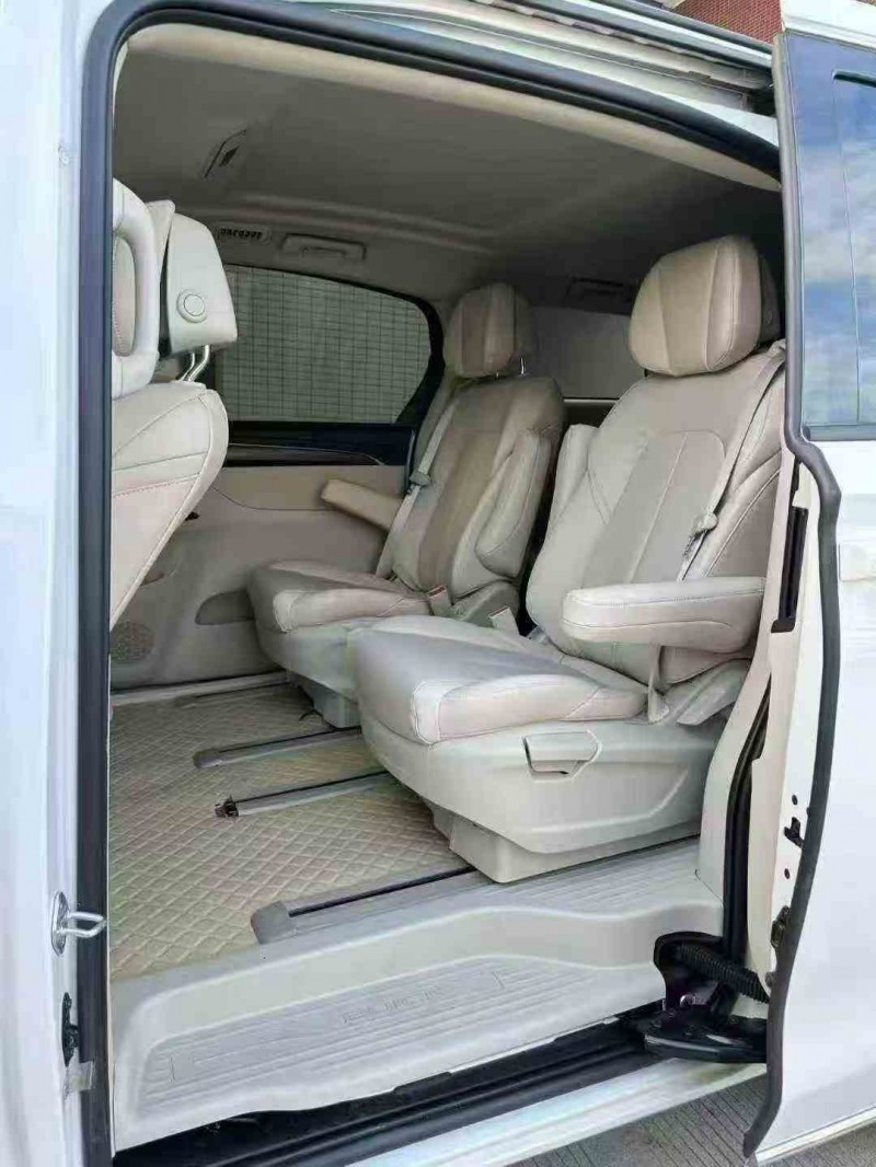 贵港23年丰田雷凌5