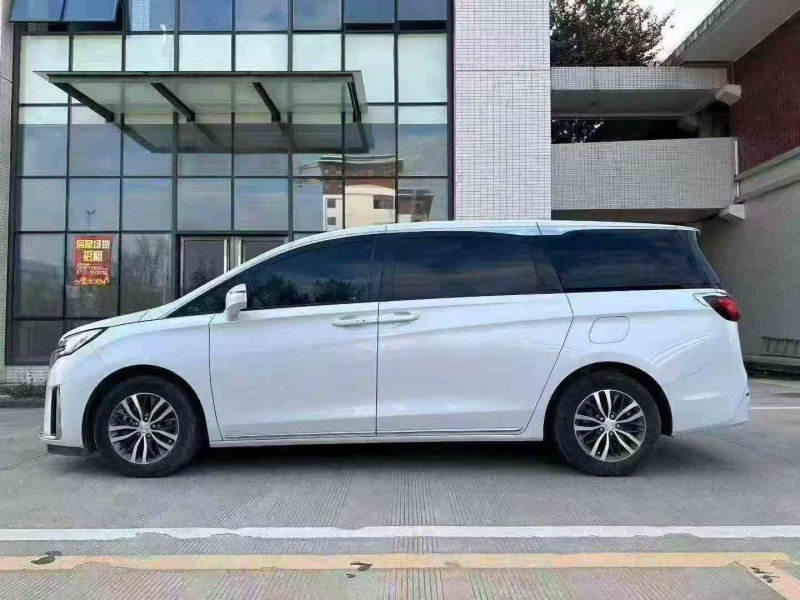 贵港23年丰田雷凌9