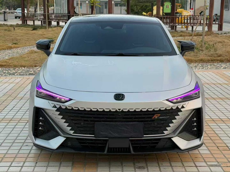 汕头23年长安汽车UNI1