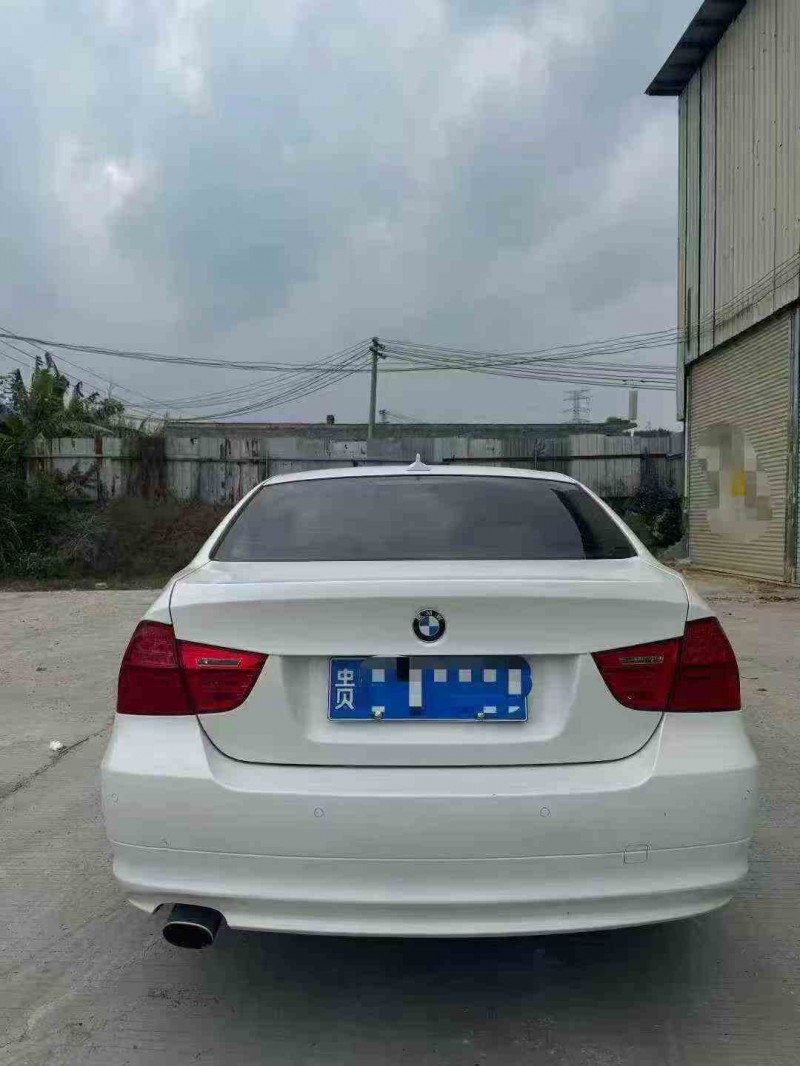 北海12年宝马3系9