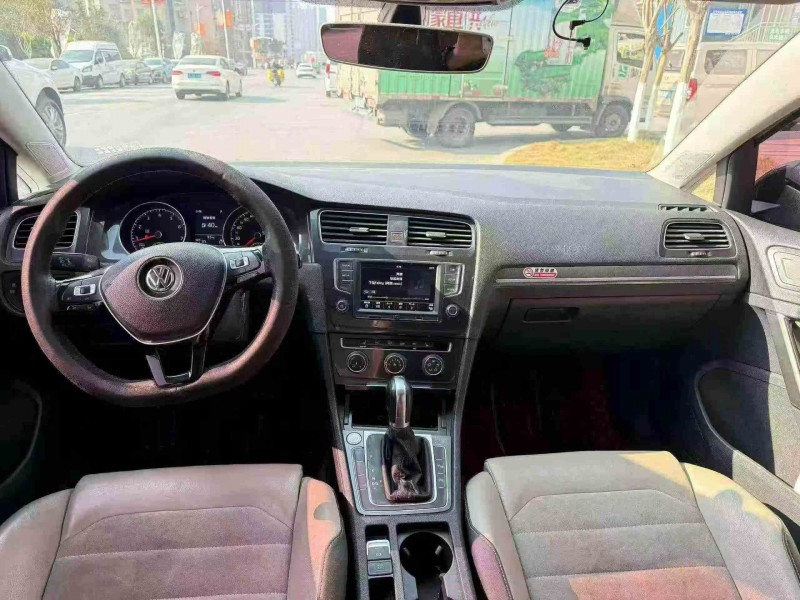 攀枝花17年大众高尔夫5