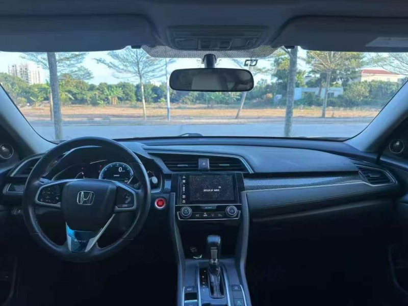 广州16年本田思域4