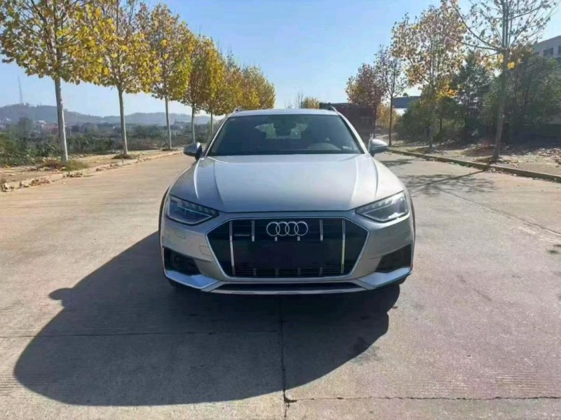 长沙23年奥迪A4L1