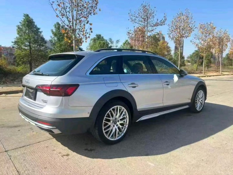 长沙23年奥迪A4L9