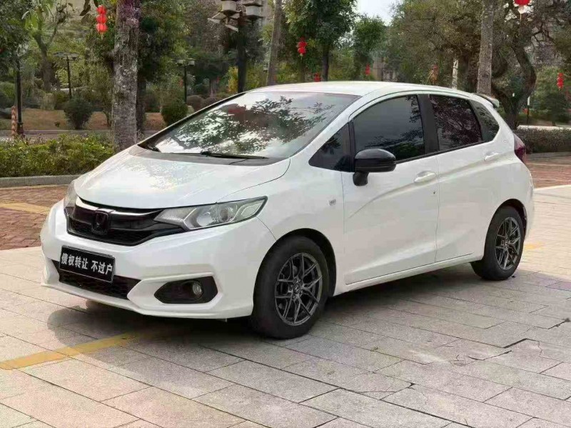 佛山19年本田飞度3