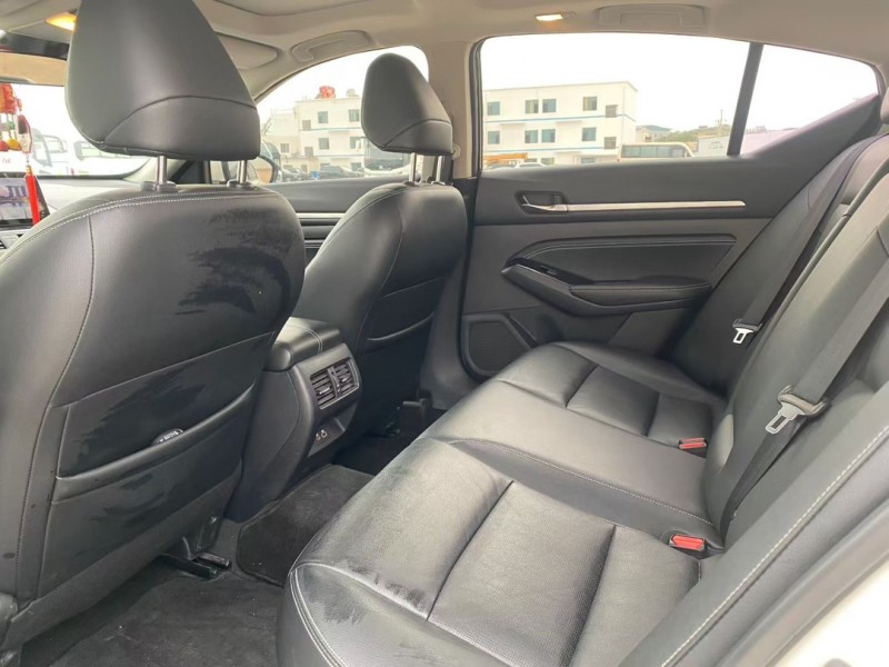 兰州22年日产天籁9