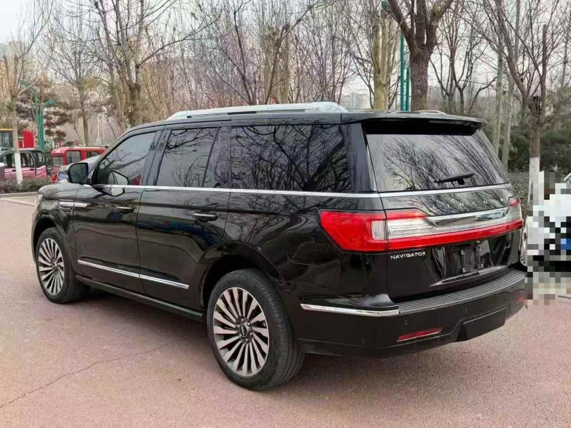 聊城21年林肯领航员7