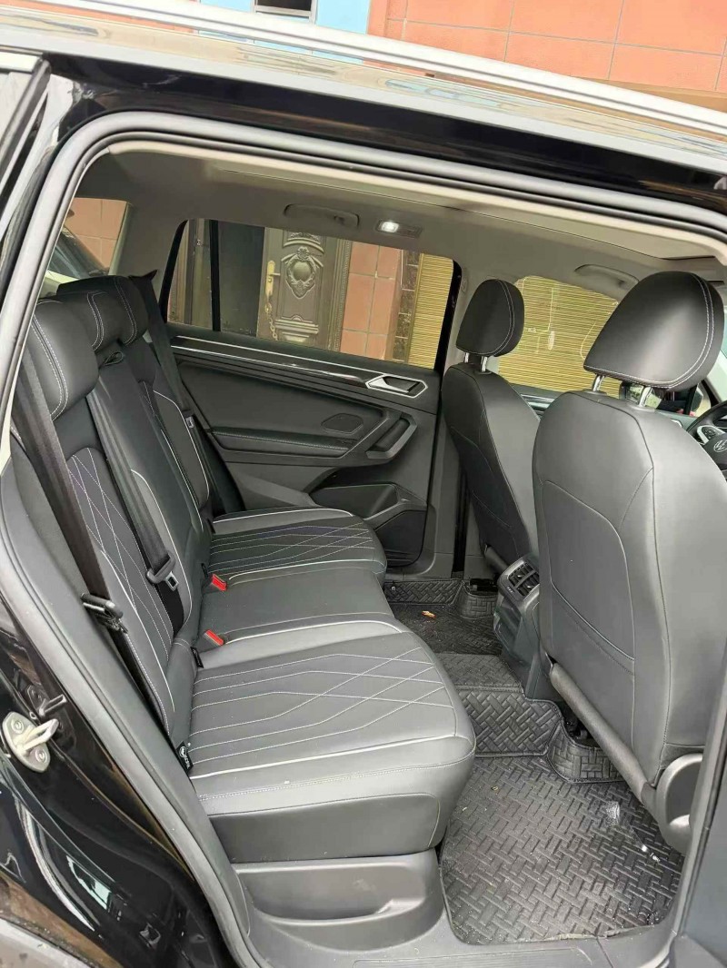 益阳25年大众途观7