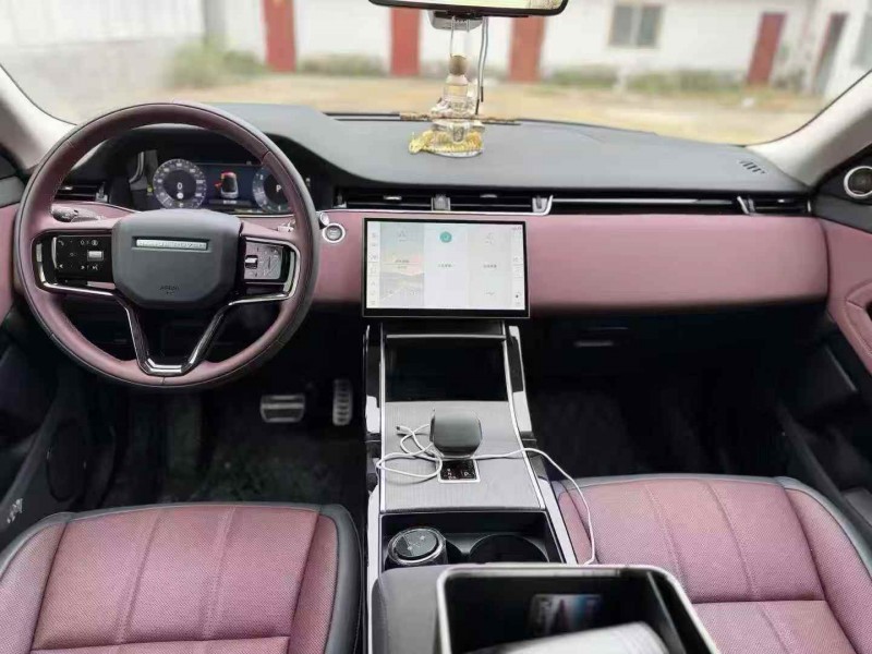 佛山25年路虎极光4