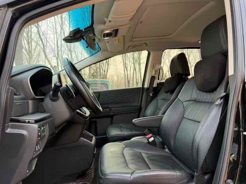 聊城23年本田艾力绅4