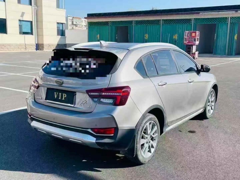 聊城18年吉利帝豪8