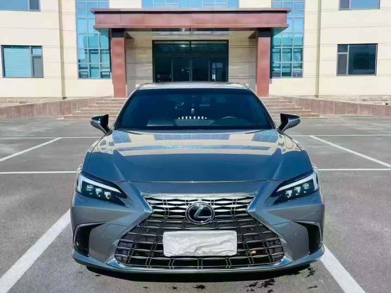 聊城25年雷克萨斯ES1
