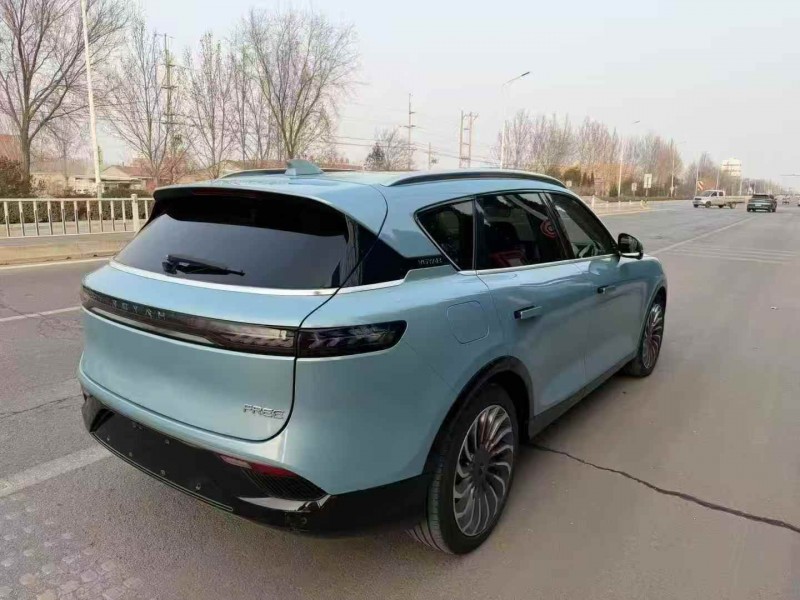 枣庄22年岚图汽车梦想家7