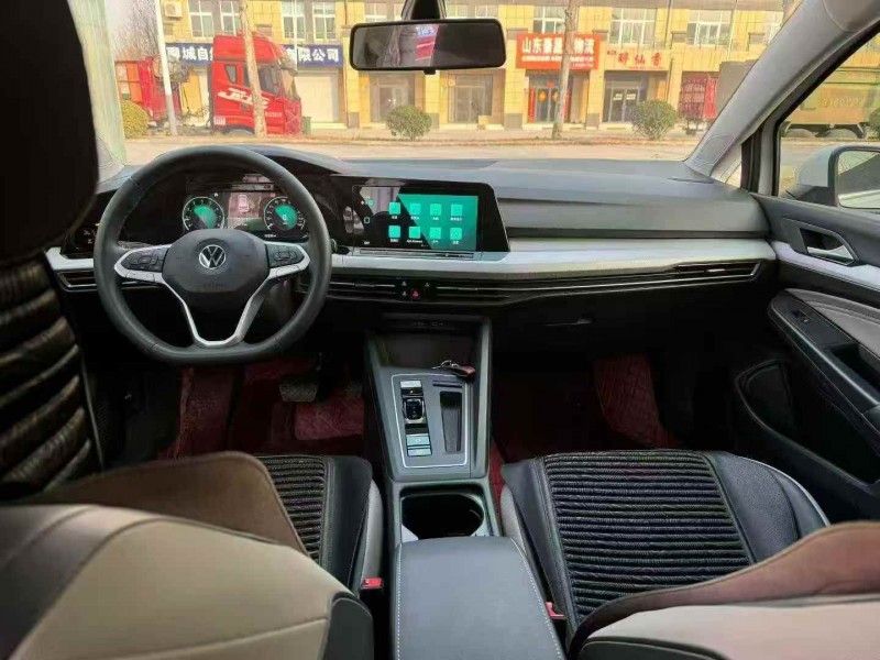 济宁22年大众polo5