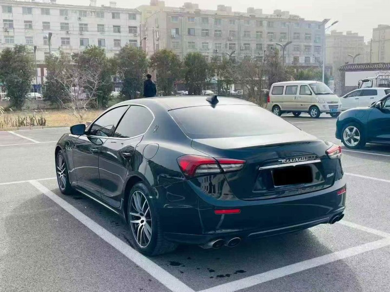 聊城17年玛莎拉蒂Ghibli7