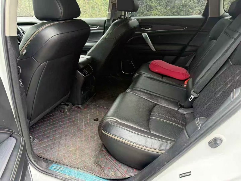 平顶山21年本田冠道4