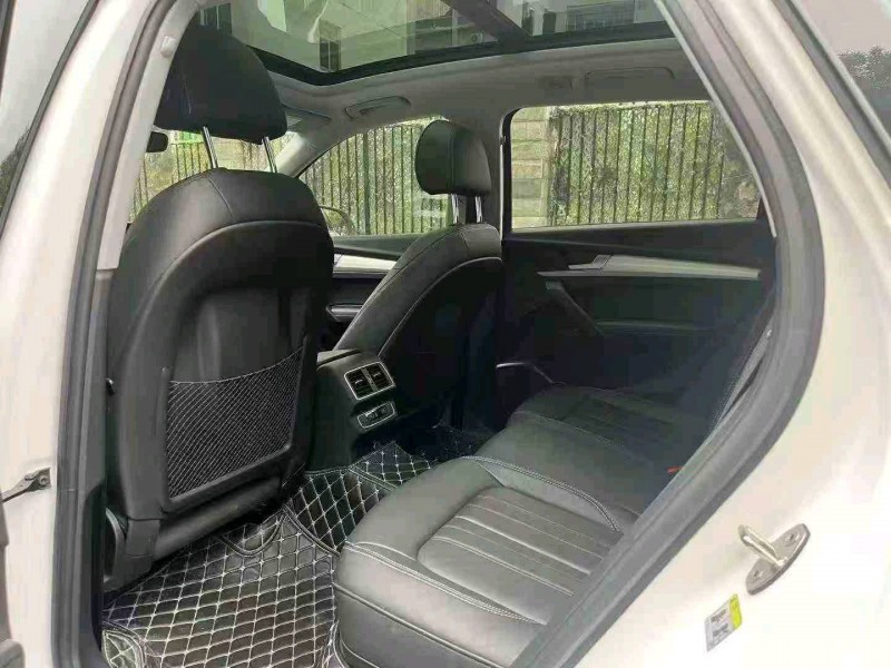 广州21年奥迪Q76