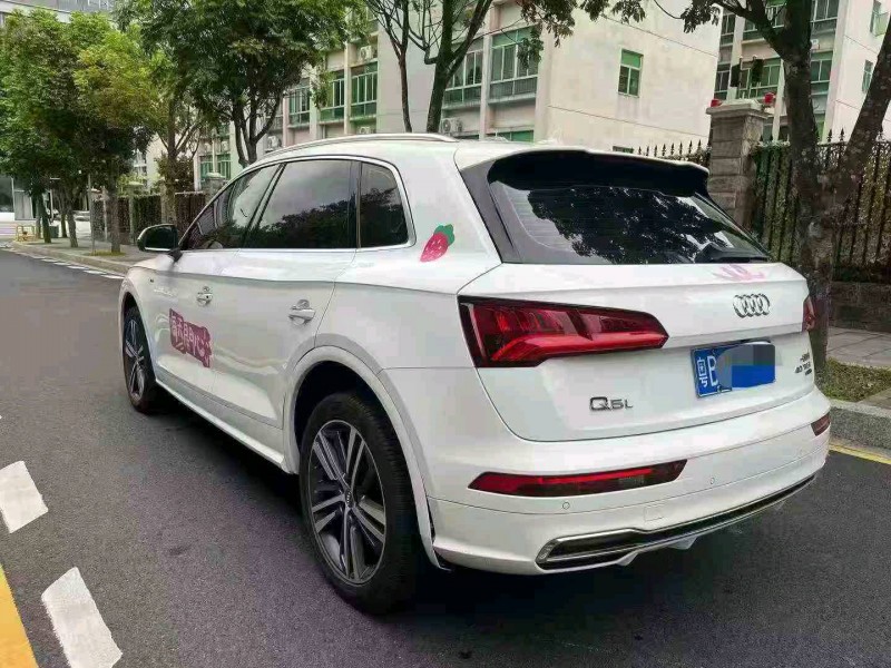 广州21年奥迪Q79