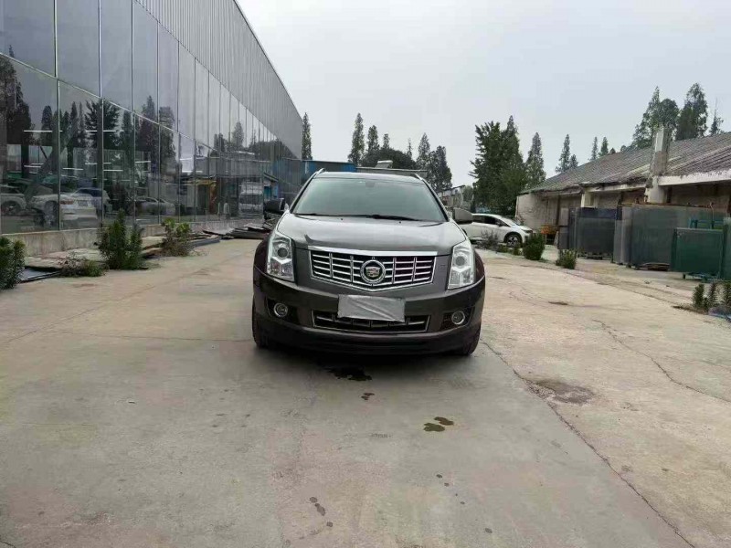 徐州14年凯迪拉克SRX1