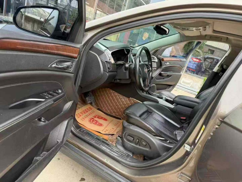 徐州14年凯迪拉克SRX4