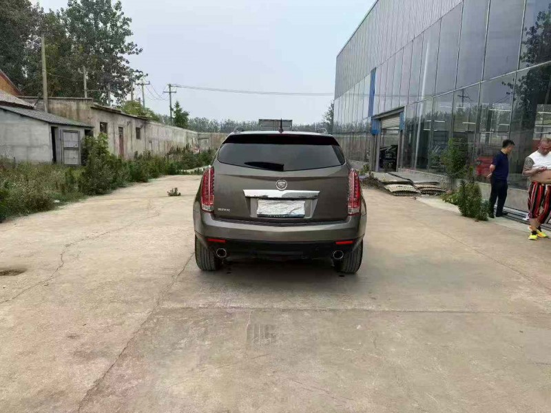 徐州14年凯迪拉克SRX9