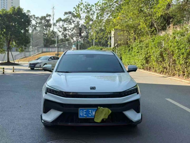 广州22年大众思皓1