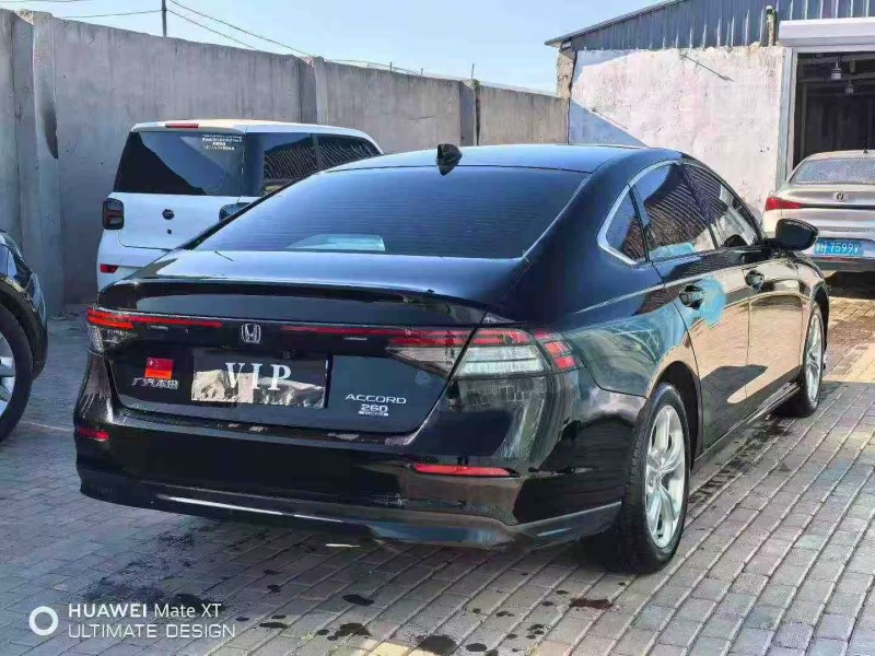 呼和浩特23年本田雅阁3