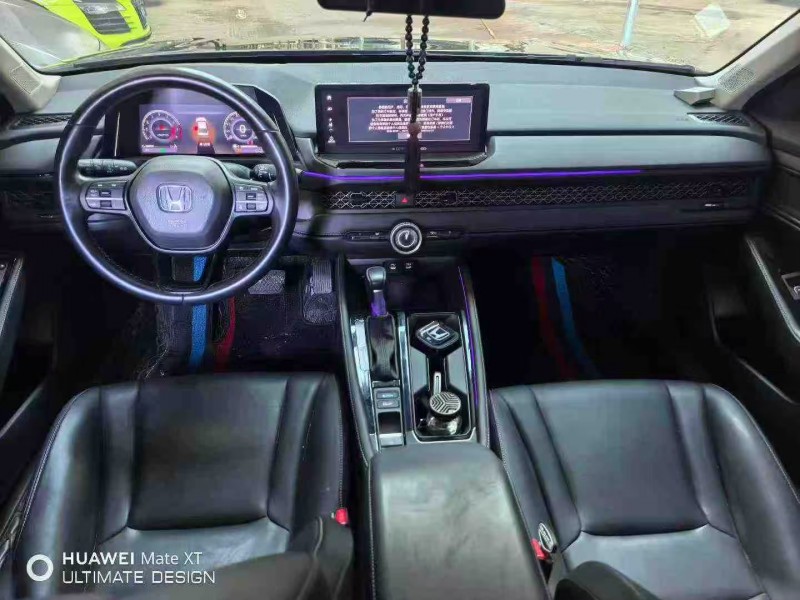 呼和浩特23年本田雅阁7