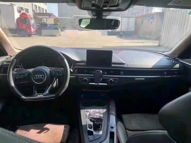 临沂19年奥迪A4L8