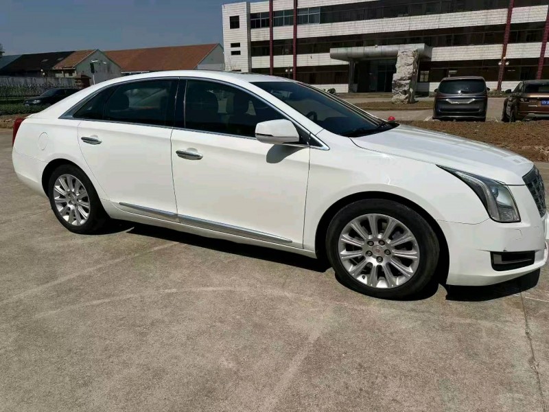 济南15年凯迪拉克XTS2