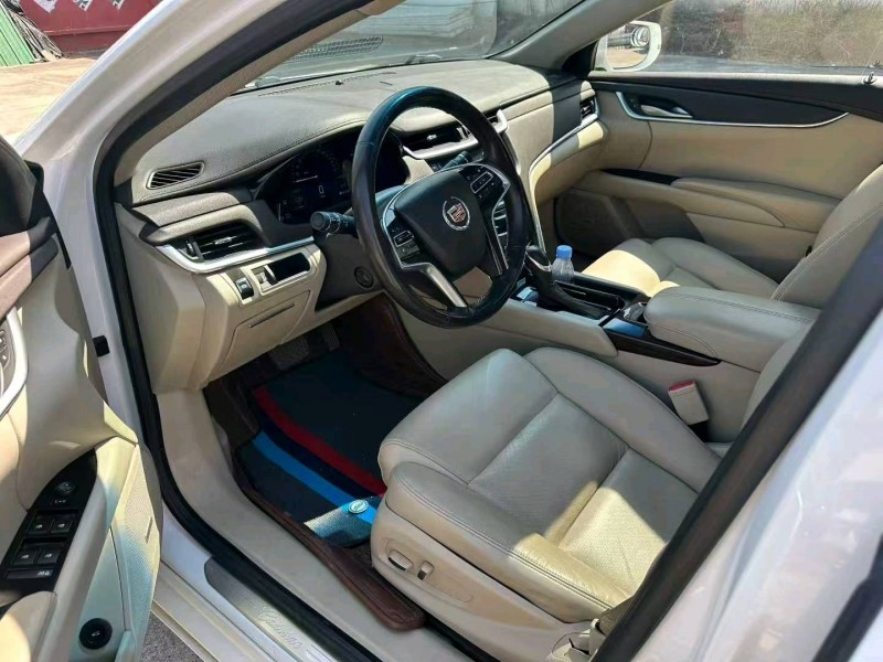 济南15年凯迪拉克XTS6