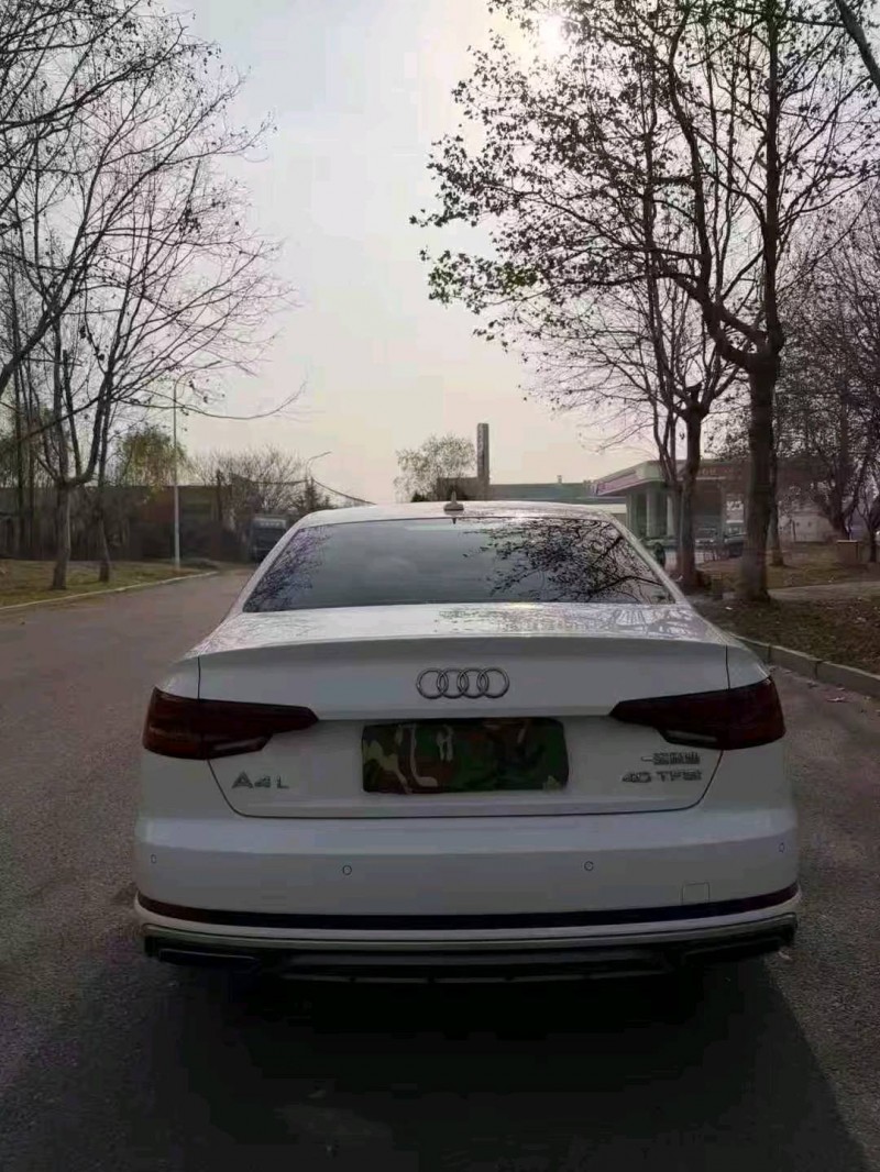 青岛19年奥迪A4L5