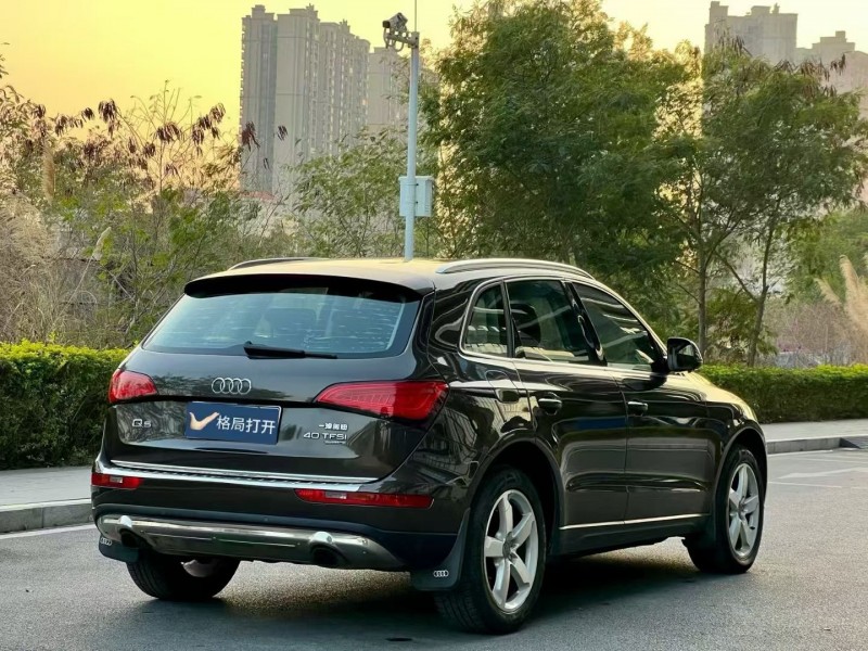 东莞16年奥迪Q58