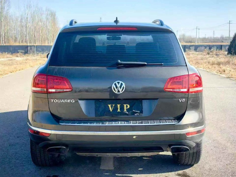 邢台17年大众途锐9