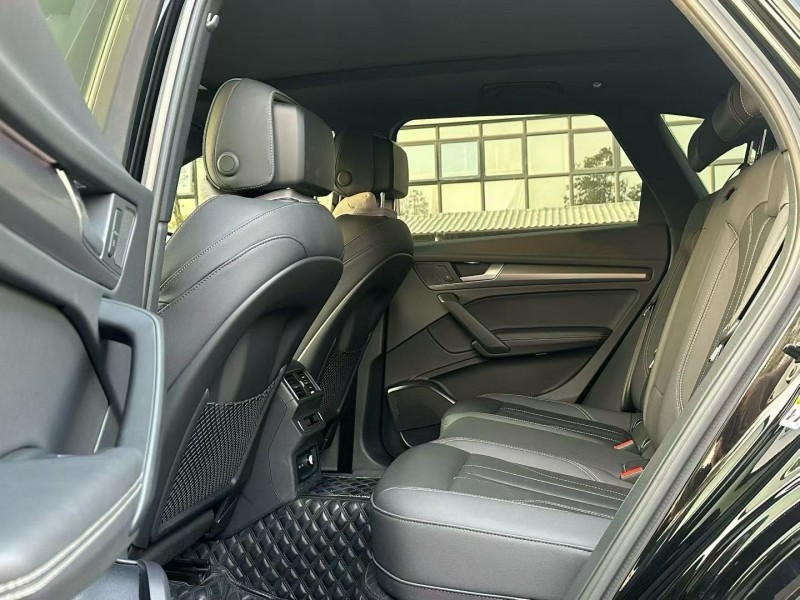 东莞23年奥迪Q56