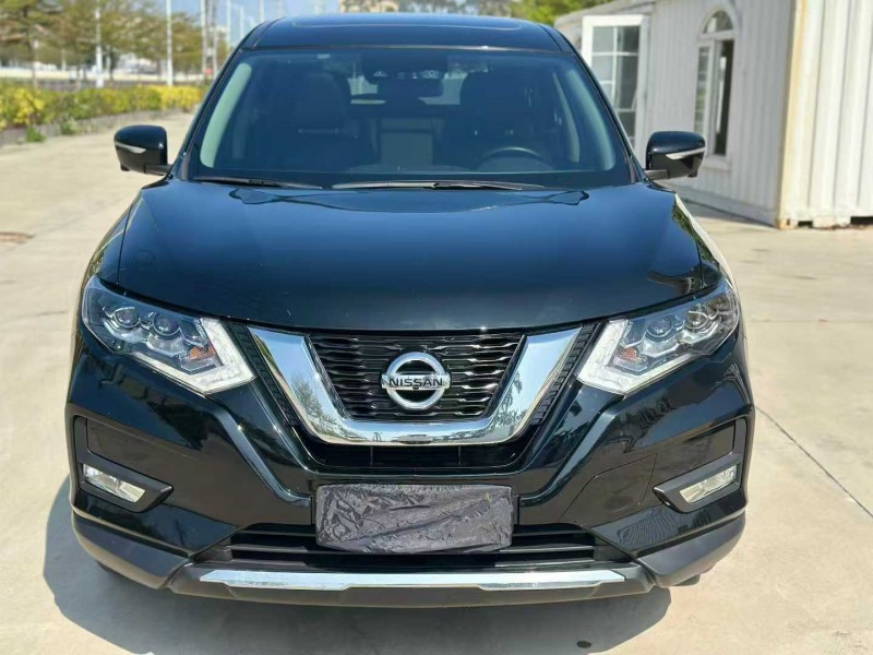 汕头23年日产奇骏1