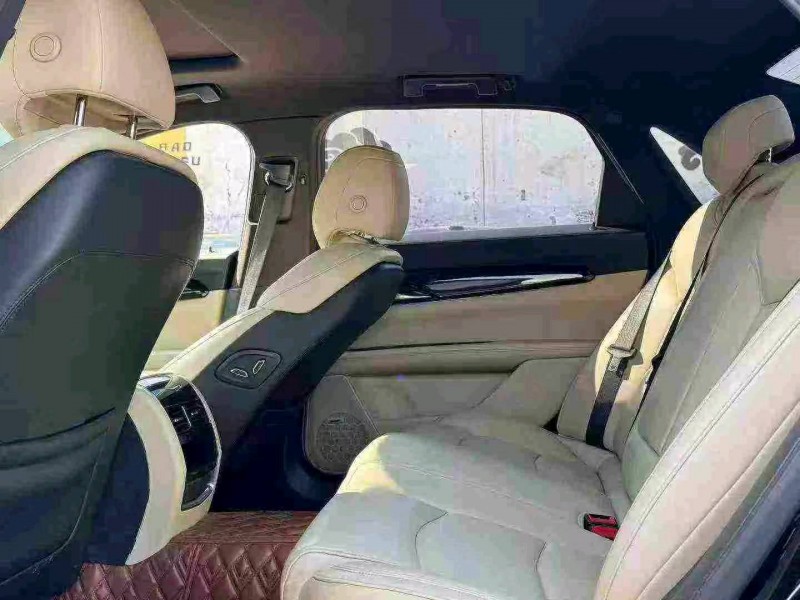 太原19年凯迪拉克CT64