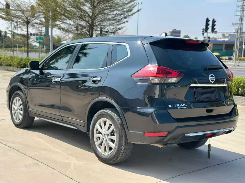 汕头23年日产奇骏7