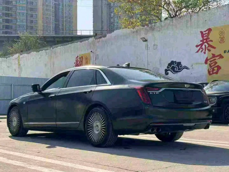 太原19年凯迪拉克CT68