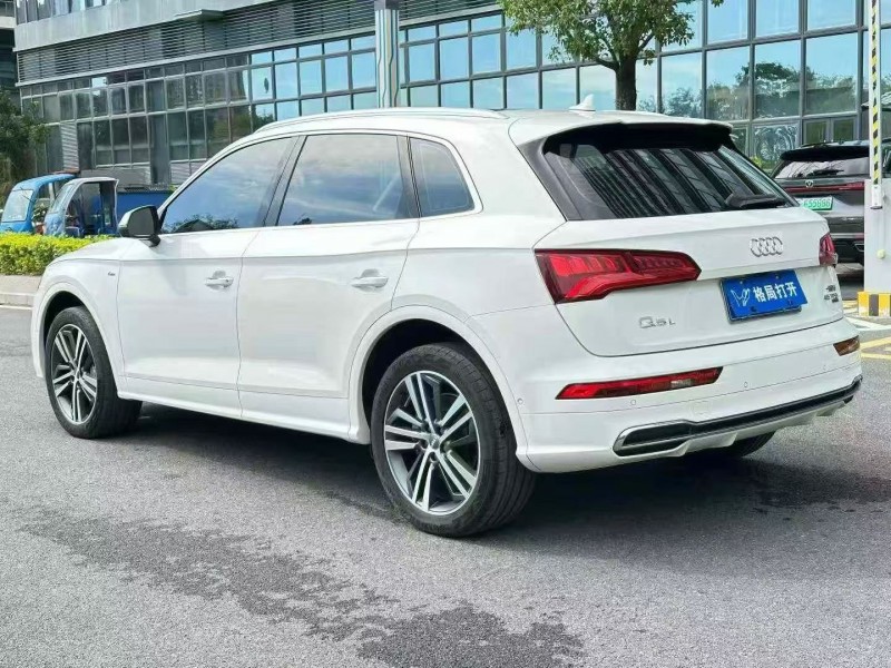 东莞20年奥迪Q57