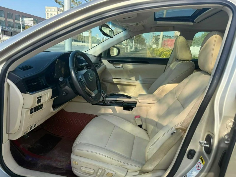 汕头14年雷克萨斯ES4