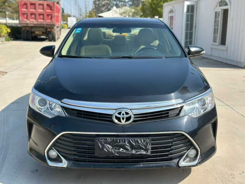 汕头17年丰田凯美瑞1