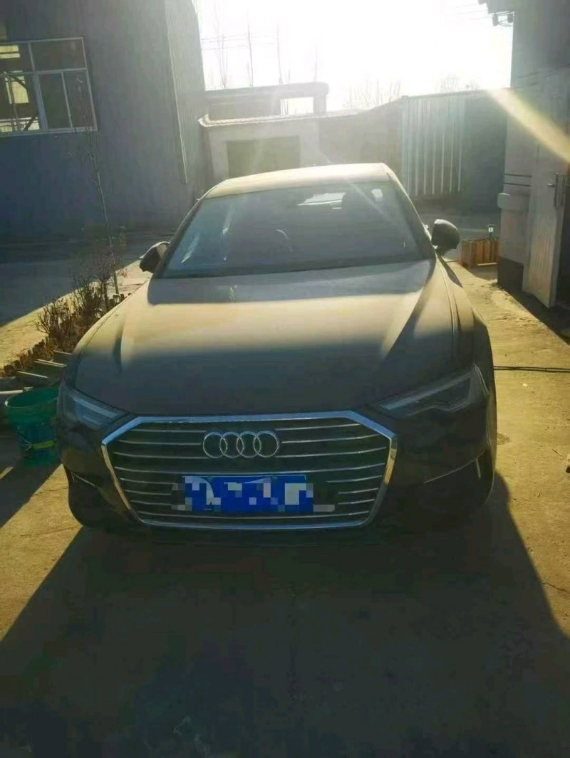 嘉兴22年奥迪A6L1
