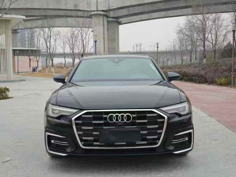 济宁22年奥迪A6L1