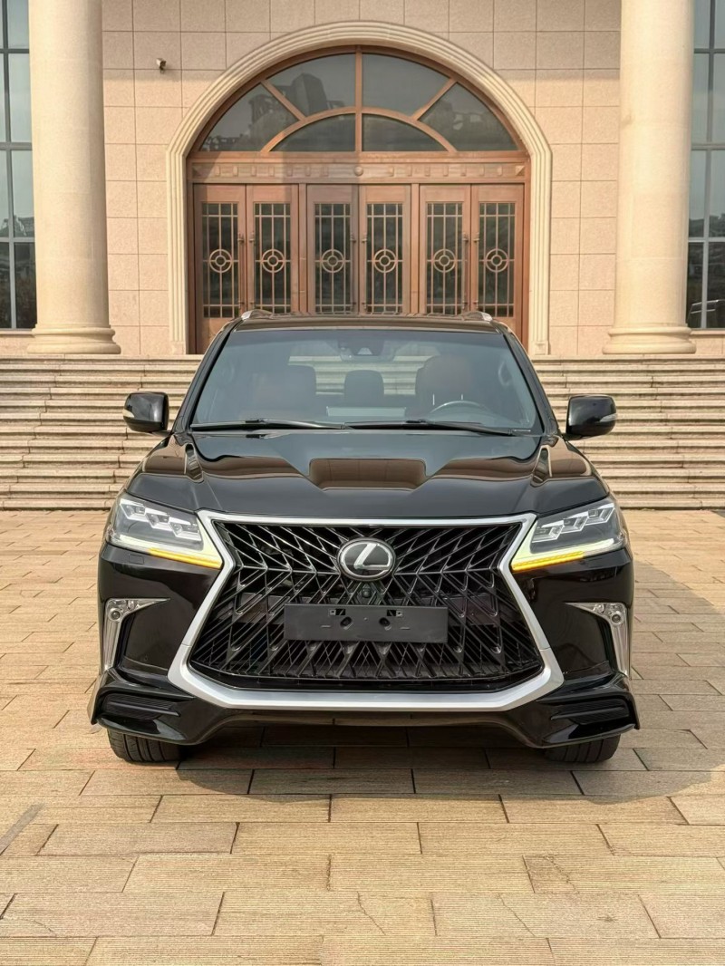 唐山19年雷克萨斯LX1