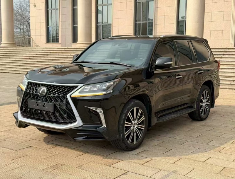 唐山19年雷克萨斯LX2