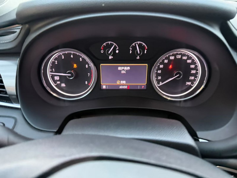 连云港20年别克君越7