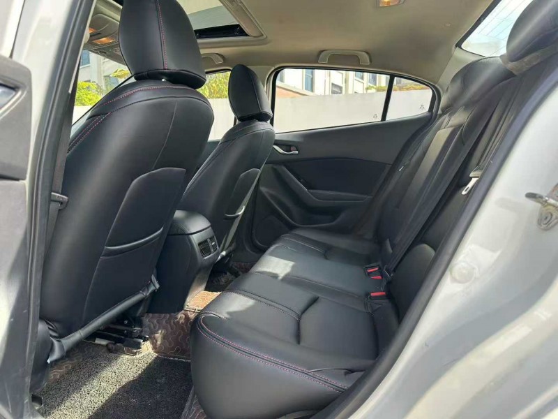 汕头17年马自达昂克赛拉6